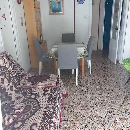 Privileged Setting Close To Plaza Mar 2