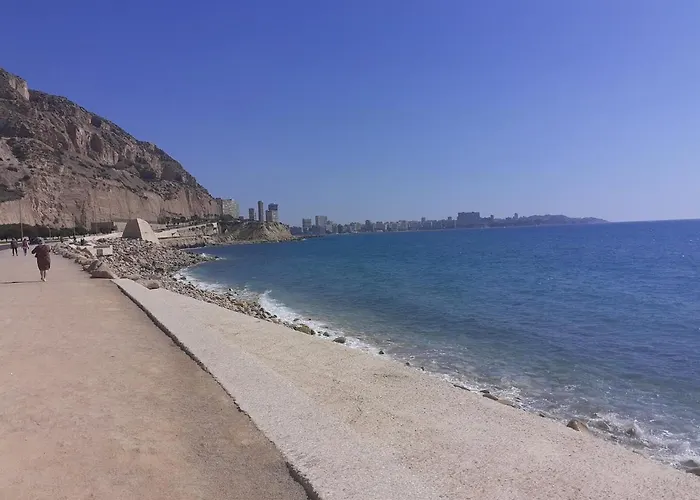 Privileged Setting Close To Plaza Mar 2 *